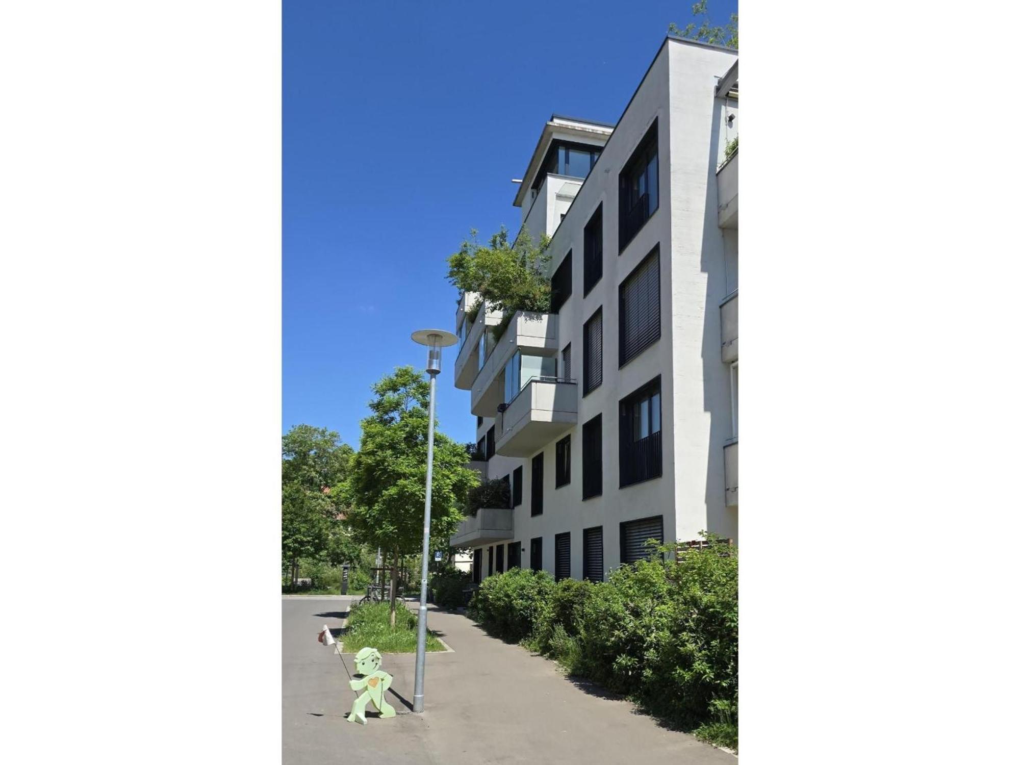 Stadtnahes Gaestezimmer Im Penthouse Bei Esi Tübingen Eksteriør bilde